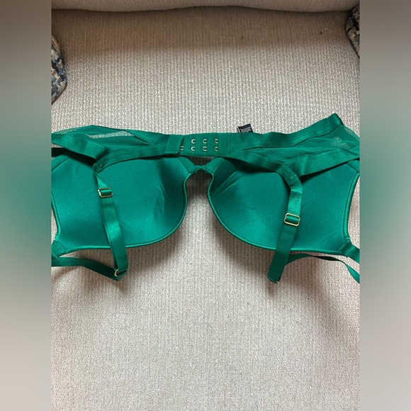 Victoria’s Secret “Very Sexy Push-up” Bra - Picture 3 of 6